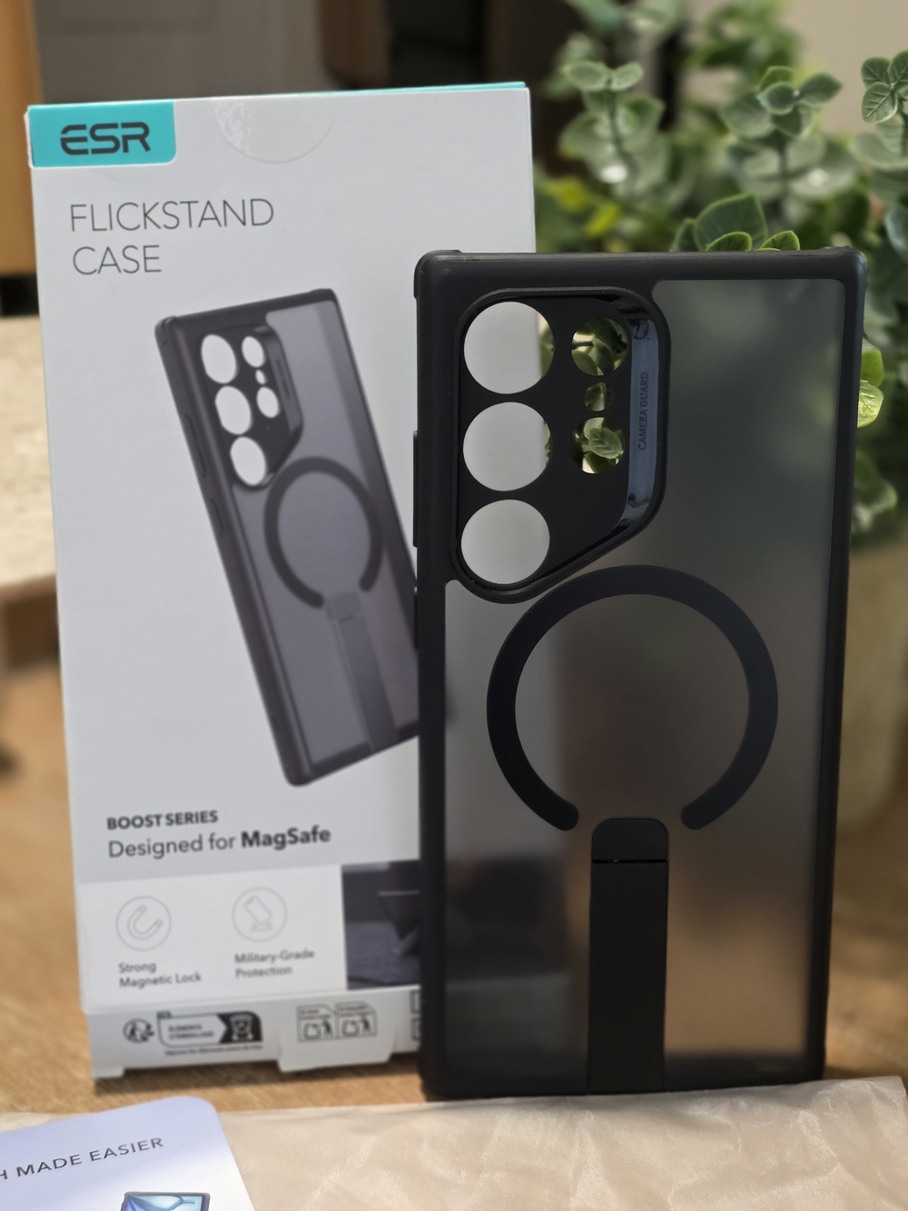Flickstand MagSafe-Compatible Phone Case - Black